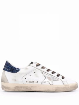 Star-patch Lace-up Sneakers In Weiss