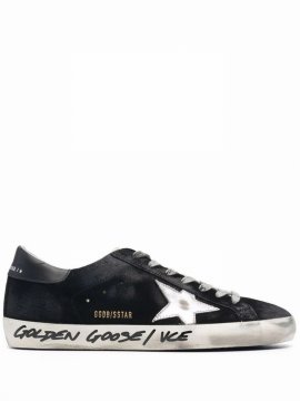 Super-star Low-top Sneakers In Schwarz