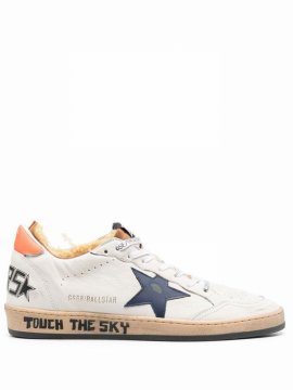 One Star-logo Low-top Sneakers In Weiss