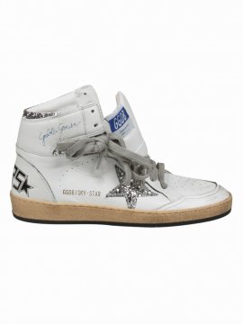 Sky Star Sneakers In White/silver