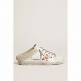 Super Star Sabot Leather Upper Laminated Star Shearing Lining Flowers Embossed Foxing In White