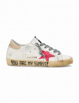 Super-star Classic With Slogan Print In White Fluo Sand